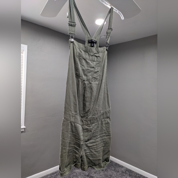 Maternity overalls - Picture 1 of 1